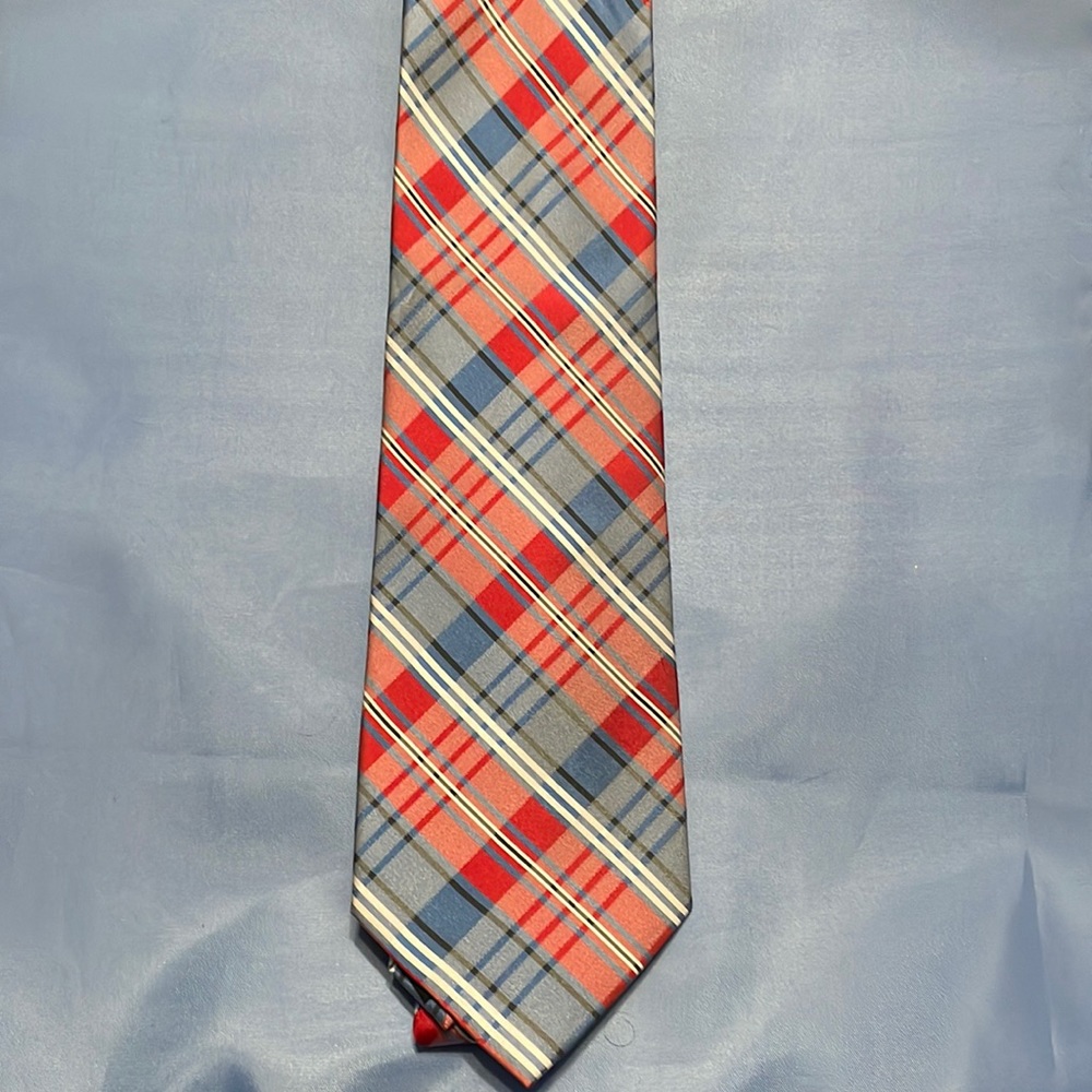 Stafford Mens Necktie red white‎ blue like new condition silk standard length